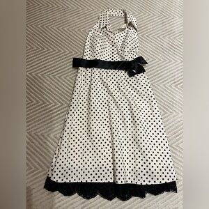 Women’s Summer Halter Dress!